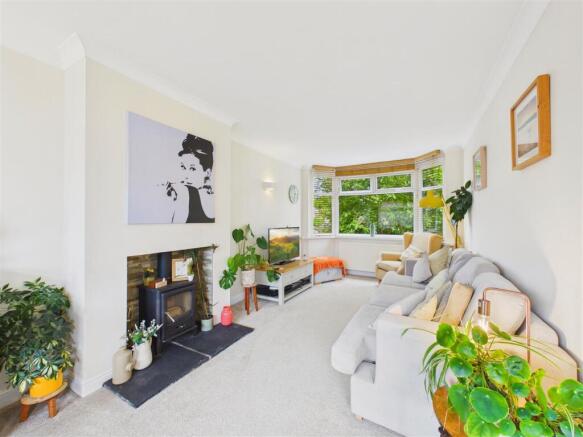 3 bed Semi-Detached for sale Image 8