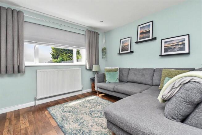 3 bed Semi-Detached for sale Image 11