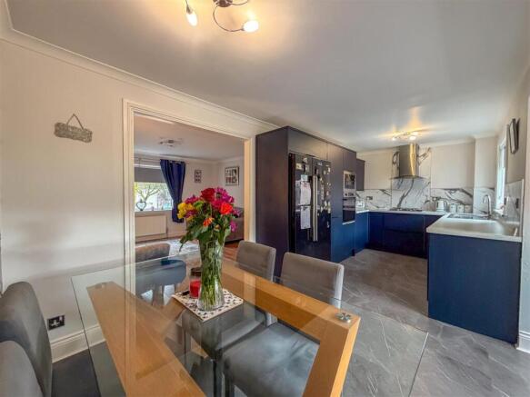 Dining Kitchen