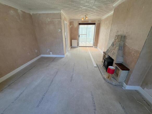 3 bed Semi-Detached for sale Image 5