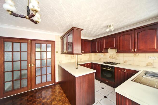 3 bed Semi-Detached for sale Image 5