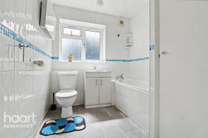 20, Cherry Court, Longwood Gardens, Ilford IG6 2BL