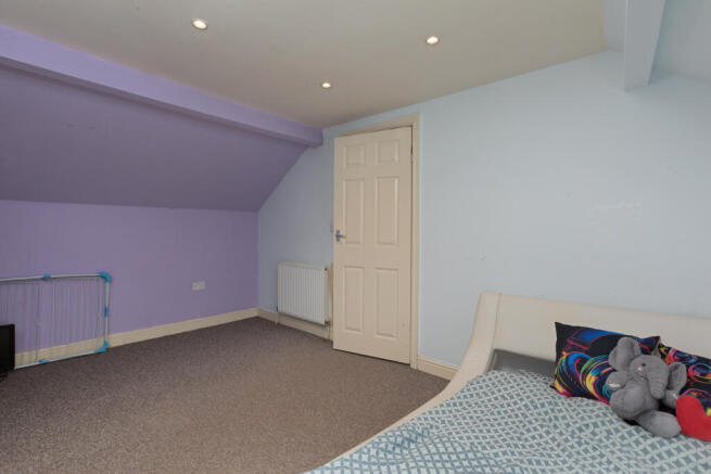 2 bed Semi-Detached for sale Image 12