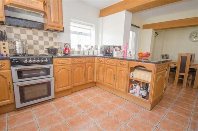 OPEN PLAN KITCHEN DI