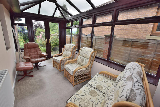 3 bed Detached Bungalow for sale Image 6