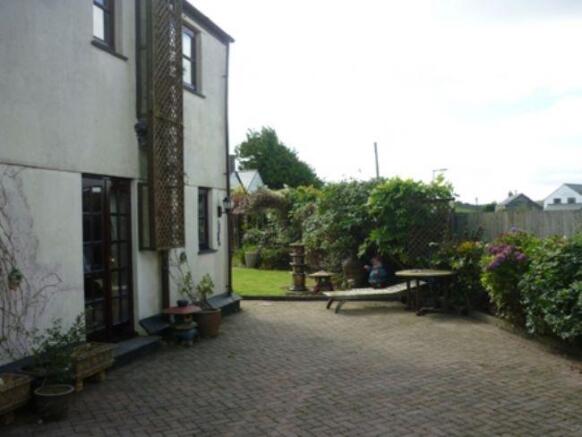 Photo 21