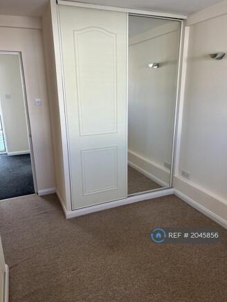 Bedroom Fitted Sliding Door Cupboards