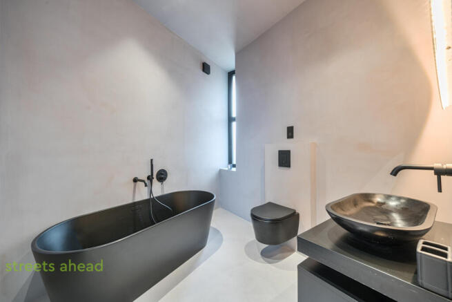 82dc7771-0aa7-4ae...