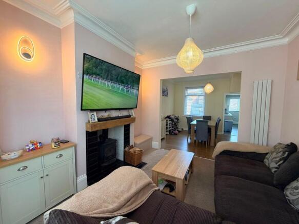 4 bed Terraced for sale Image 5