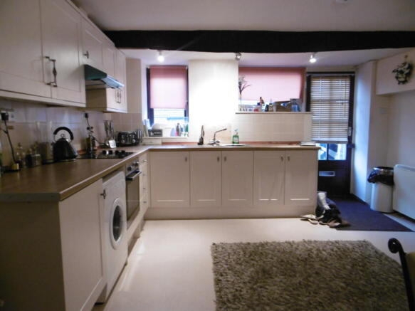 Photo 4
