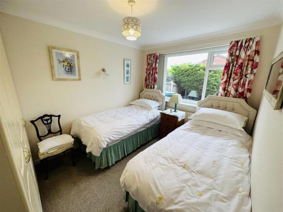 Bedroom2.jpg