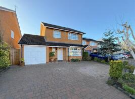 18, Saxon Close, Stratford-upon-avon CV37 7DX