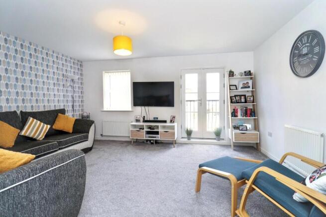 3 bed Terraced for sale Image 9