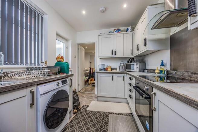 Maurice Road, Milton-Small-PorticoMarketing-Nexa-1