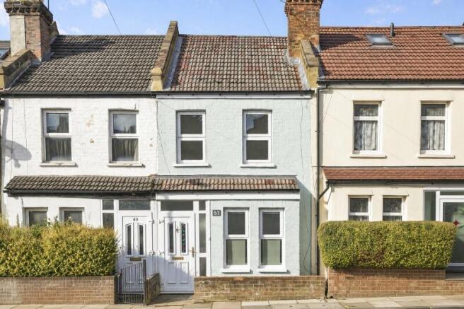 3 Bedroom Terraced House To Let - Newly Refurbish