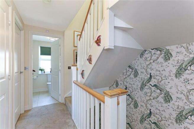 4 bed Semi-Detached for sale Image 10
