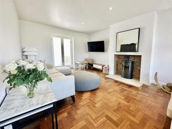 Living Area.jpg