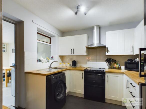 Kitchen 1