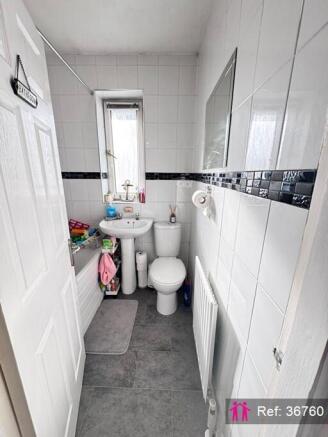 2 bed Semi-Detached for sale Image 10