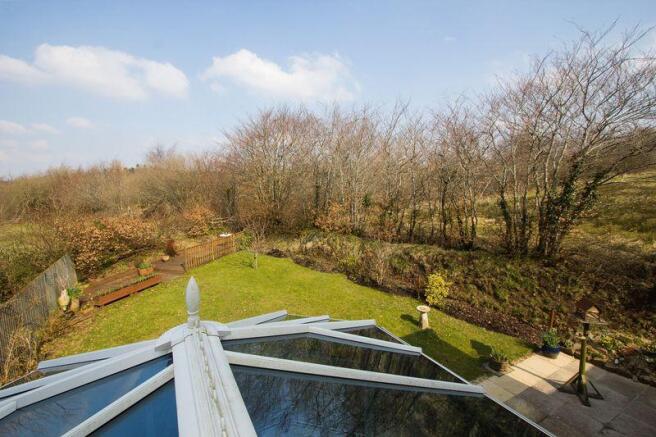 Garden & view