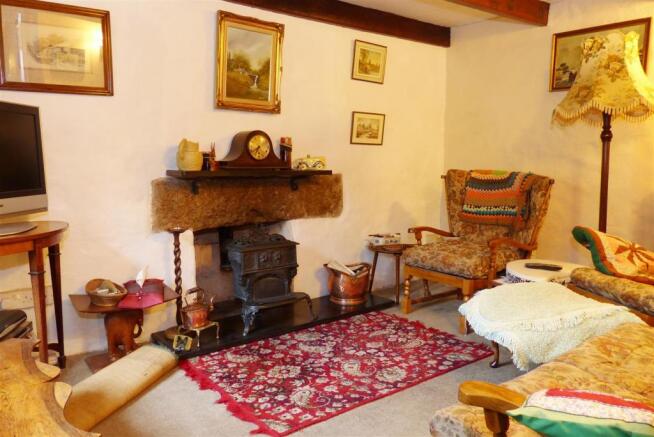 SITTING ROOM