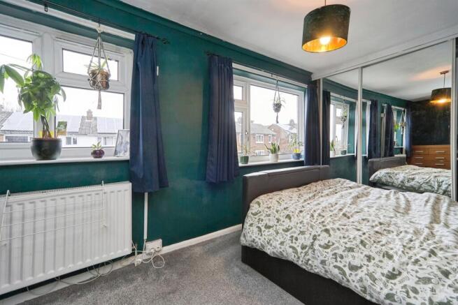 2 bed Semi-Detached for sale Image 9