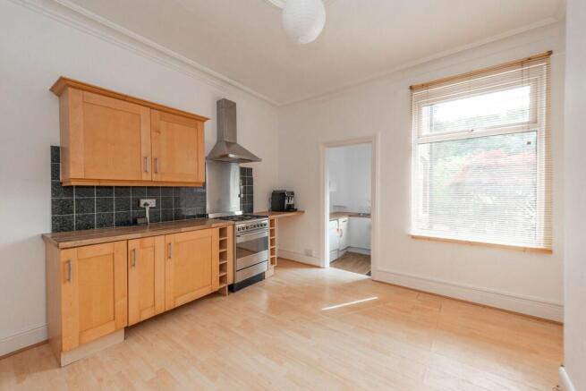 KITCHEN/DINER AND LOUNGE