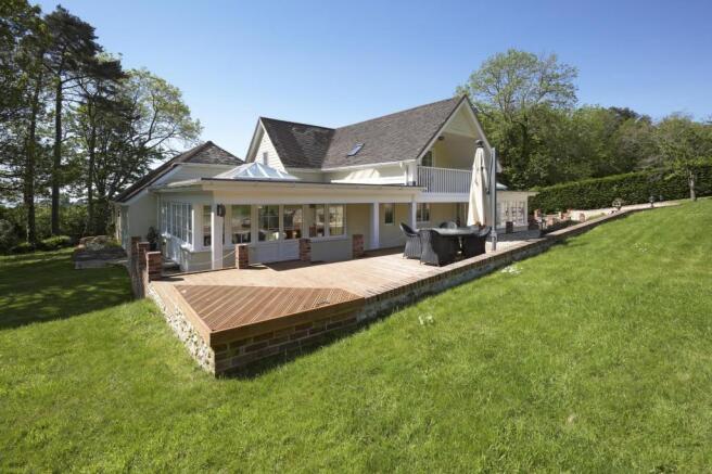 Garden & Side View