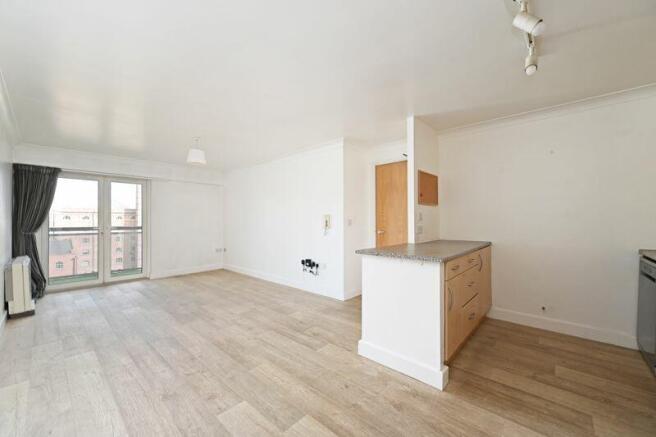 Open Plan Living / Kitchen 