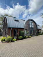 Flat 2 1, Parabola Court, Pemberton Road, East Molesey KT8 9LW