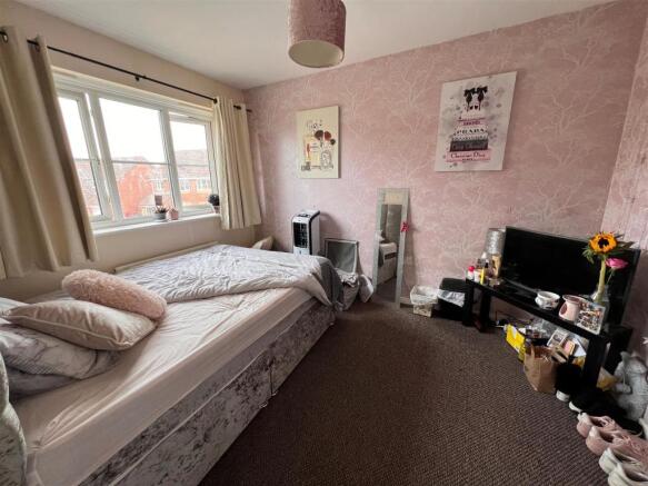 Bedroom 2: