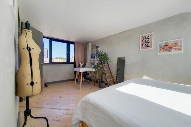 7_Main Bedroom-0.jpg