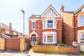 2, Park Road North, Bedford MK41 7RH