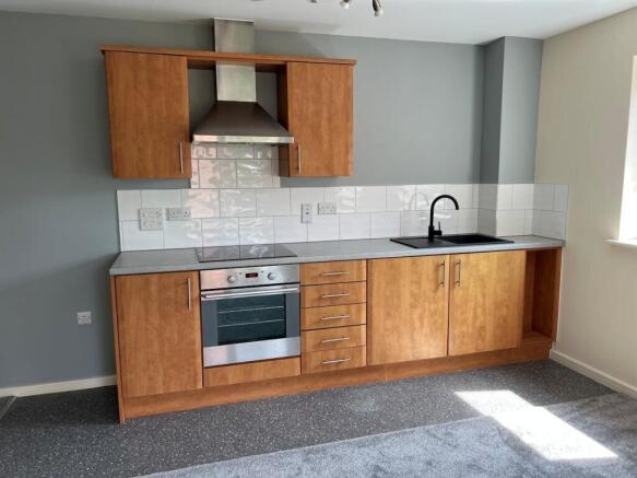 Kitchen 1.jpg