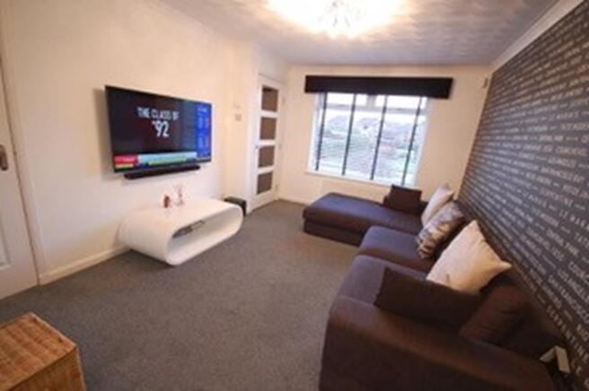 Lounge 2