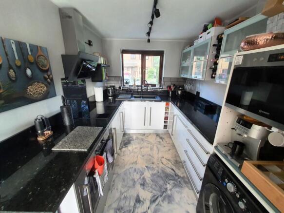 KITCHEN AREA