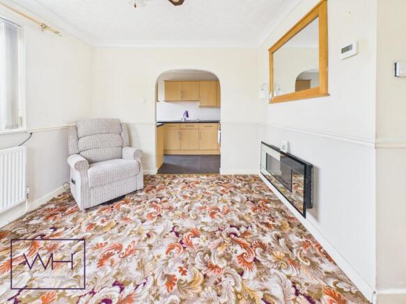 3 bed Semi-Detached for sale Image 11