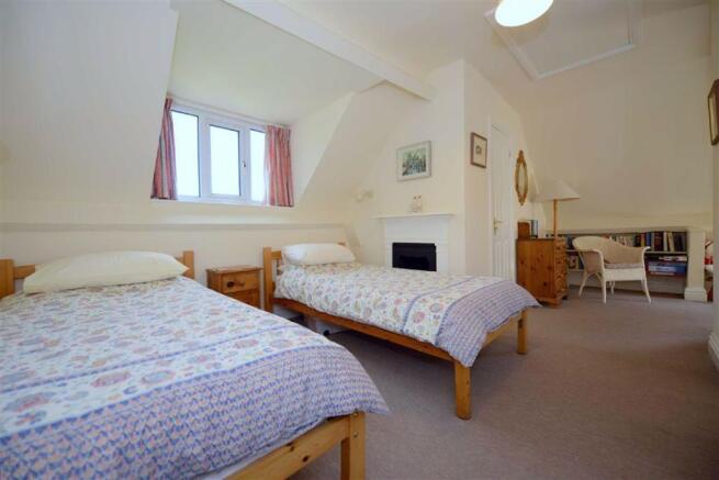 Large Additional Bedroom