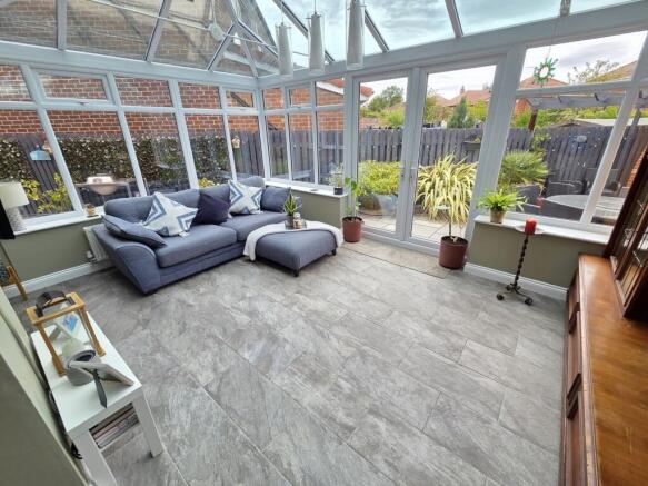 4 bed Detached for sale Image 5