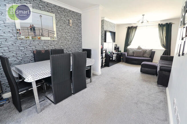 3 bed Semi-Detached for sale Image 7