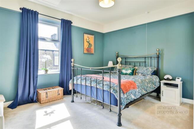BEDROOM 1