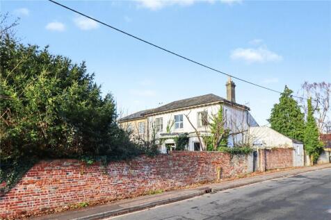 Grove Road, Burgess Hill, RH15