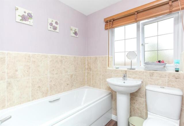 Bathroom.jpg