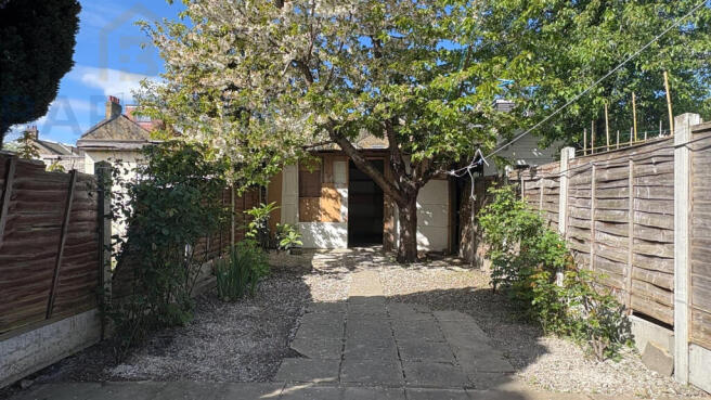Ashford Rd, E6 House For Sale By Barrain London Es