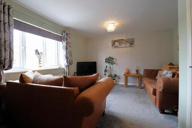3 bed Town House for sale Image 9