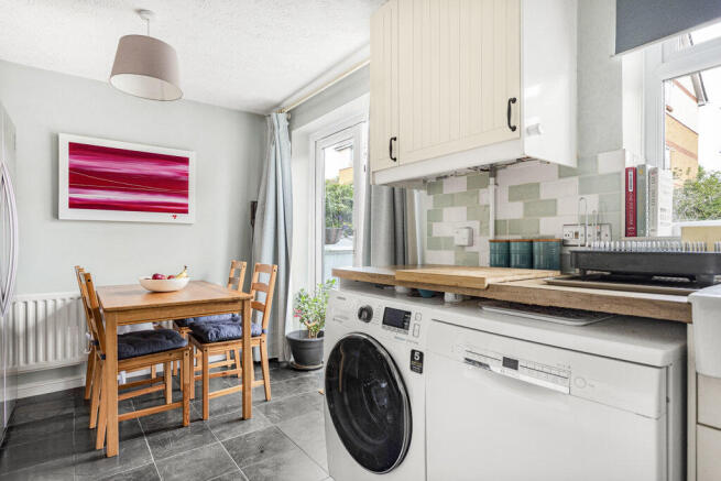 Kitchen/Dining