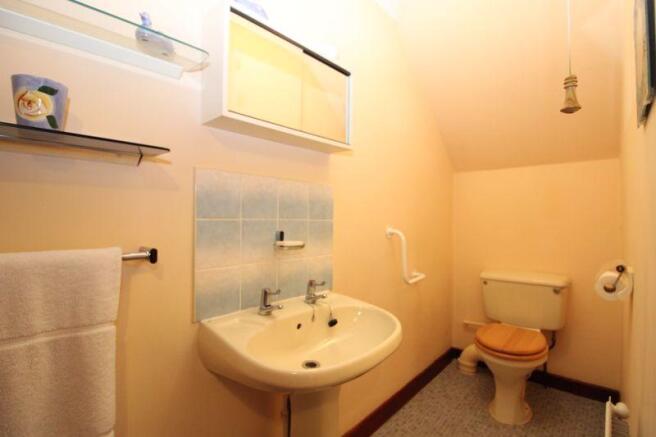 Cloakroom/WC
