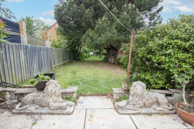 3 bed Semi-Detached for sale Image 4