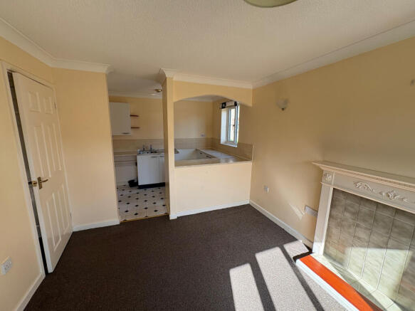 Lounge-Kitchen
