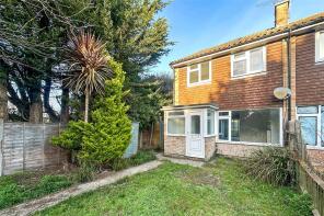 17, Mayfield, Littlehampton BN16 1DN